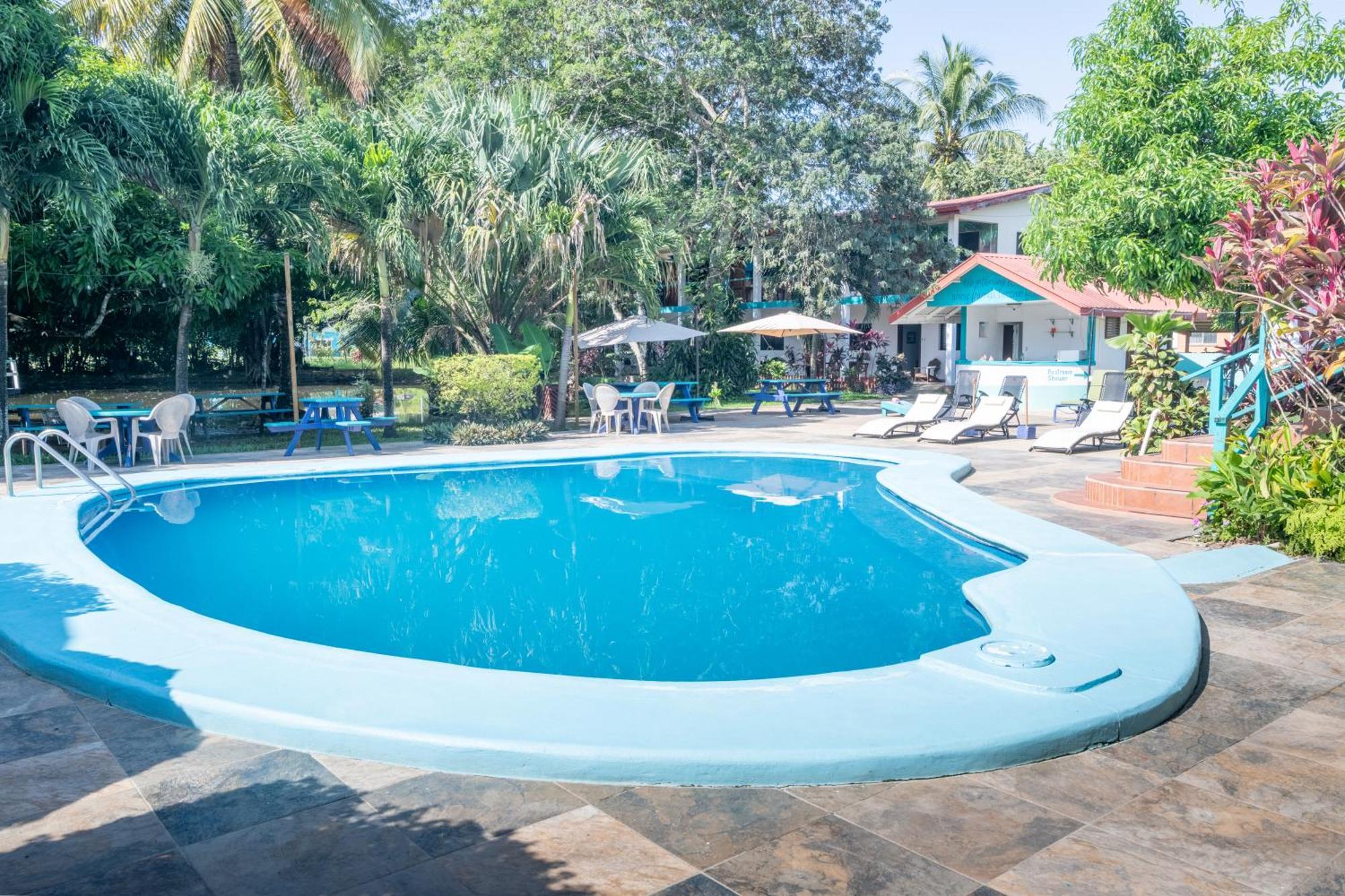 Drift Inn Cayo Santa Elena Экстерьер фото