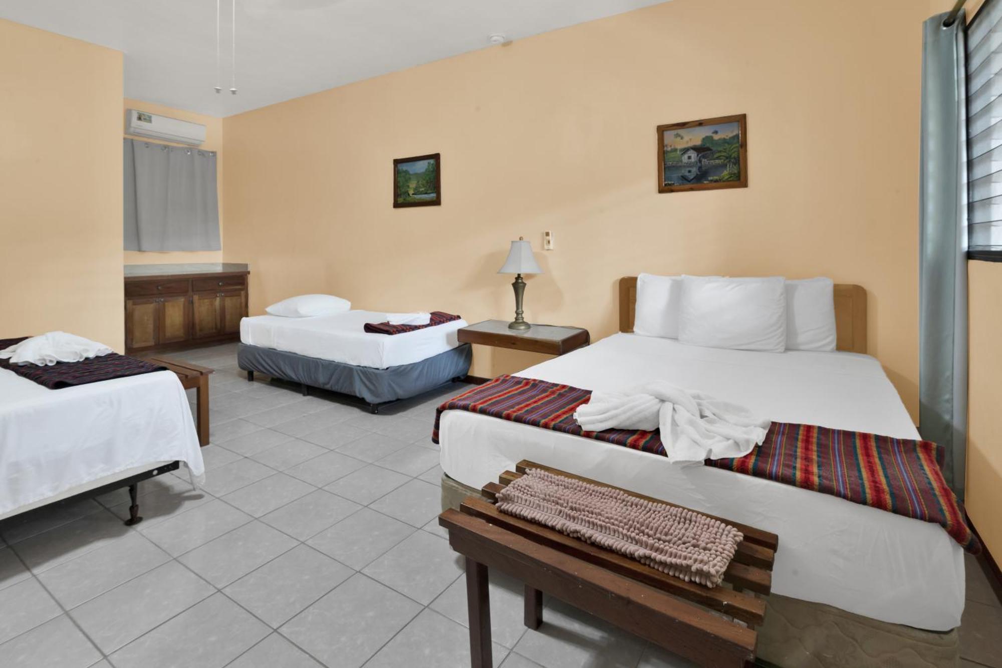 Drift Inn Cayo Santa Elena Экстерьер фото